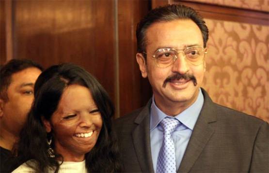 'सब डरेंगे' कहकर नहीं दी थी लक्ष्मी को JOB, अब बनेगी मूवी