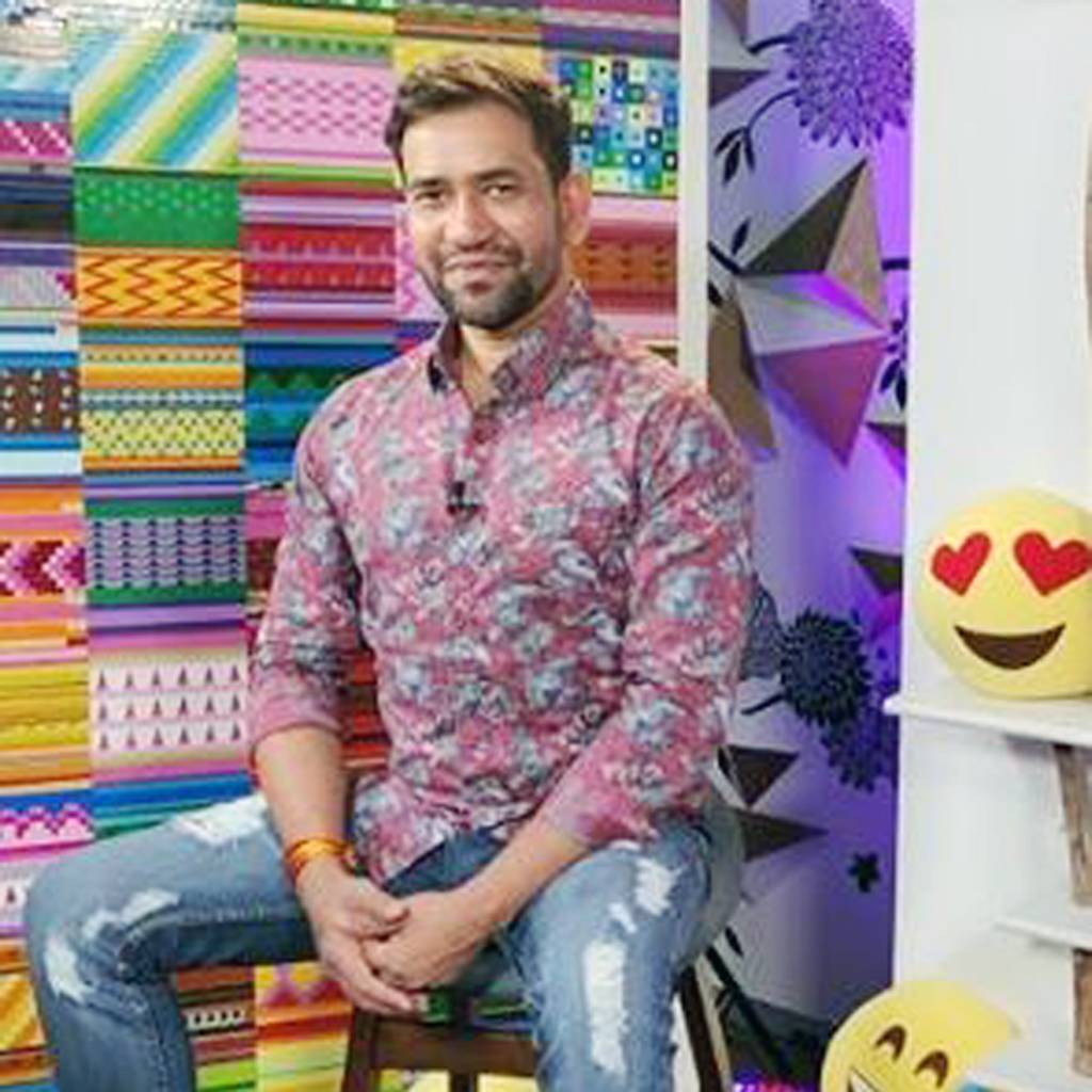 'इंटरनेशनल' स्टार हैं निरहुआ, इसलिए हिंदी फिल्मों में नहीं किया काम