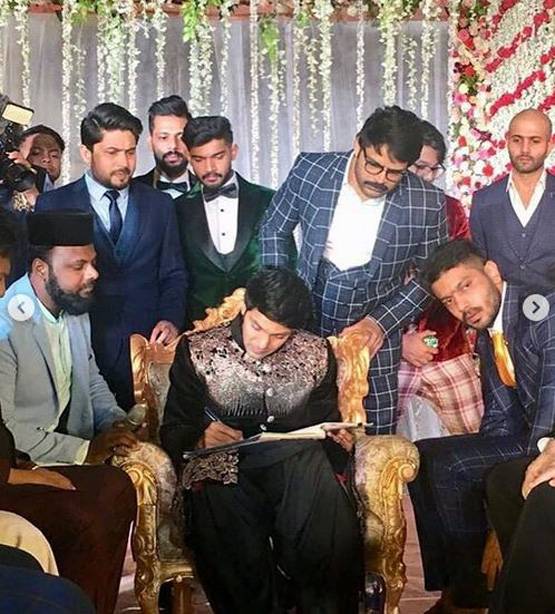 दिलीप कुमार की नातिन सायशा की शादी, पहुंचीं सायरा बानो, Photos