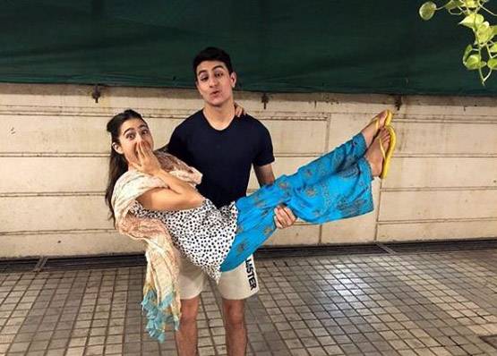 जब सारा अली खान ने सुशांत-रणवीर से मांगी माफी, ये थी वजह