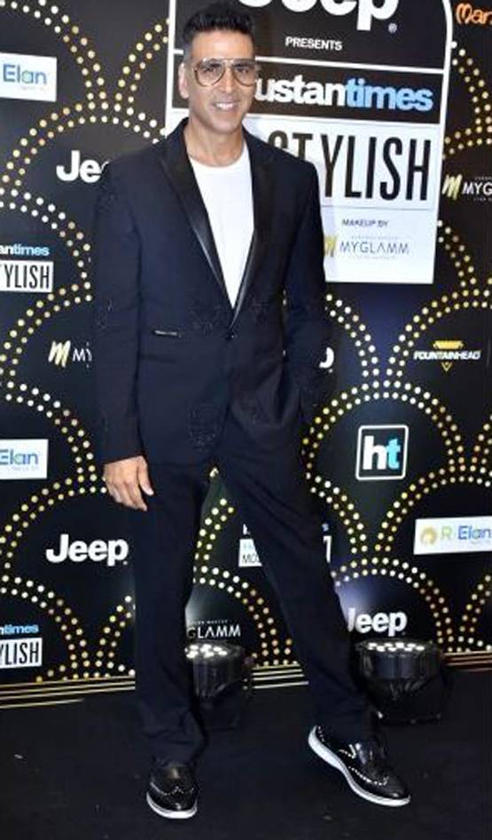 मोस्ट स्टाइलिश अवॉर्ड: करीना से लेकर कटरीना तक पहुंचे ये सेलेब