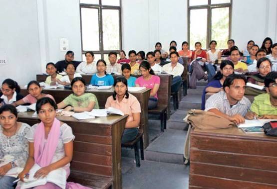 जानें- प्लेसमेंट के मामले में किस सब्जेक्ट का कौन-सा कॉलेज अव्वल?