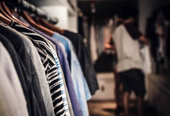 मौसम का नहीं पड़ेगा असर,ये कपड़ा गर्मी में रखेगा कूल और सर्दी में गर्म