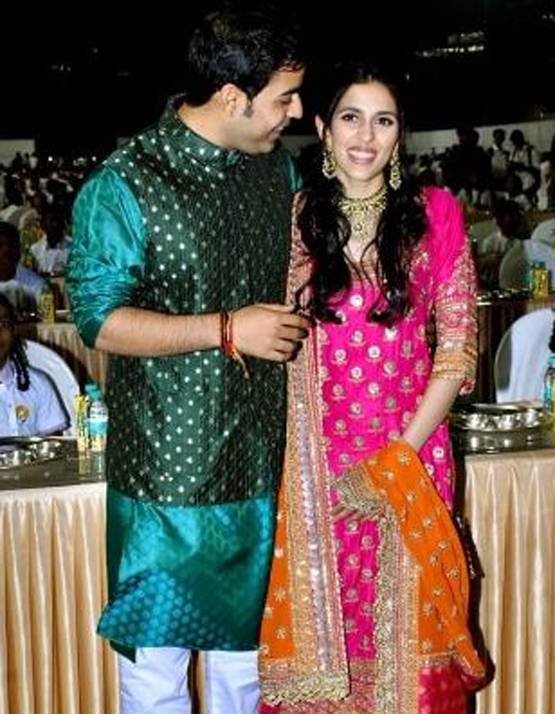 आकाश-श्लोका की शादी: अंबानी फैमिली ने 2000 बच्चों को खिलाया खाना