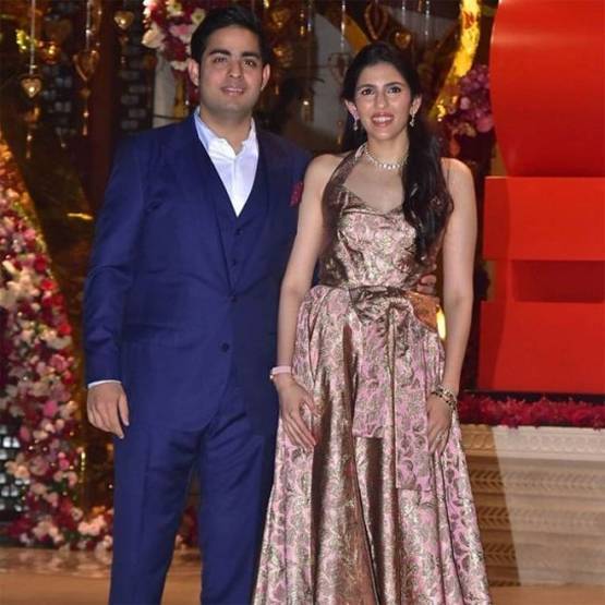 जियो वर्ल्ड में आज होगी शादी,यूं शुरू हुई थी आकाश श्लोका की लव स्टोरी
