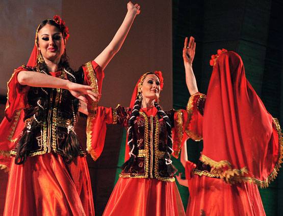 आज है नवरोज, जानिए कहां, कैसे और क्यों मनाते हैं यह पर्व