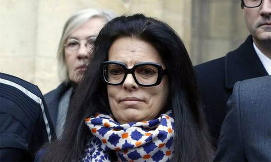 दुनिया की सबसे अमीर महिला, 35,89,40,16,00,000 रुपये है संपत्ति