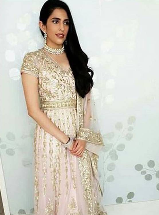 अंबानी खानदान की बहू बनने जा रही हैं श्‍लोका, जानें अनसुनी बातें