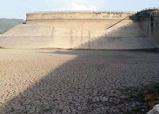 जल संकट से जूझ रहा है पाकिस्तान, 2025 तक पड़ सकता है सूखा!