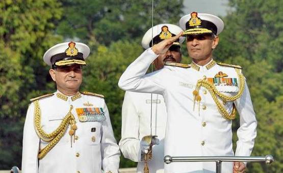 कौन हैं वाइस एडमिरल करमबीर सिंह, जो बनेंगे अगले नेवी चीफ