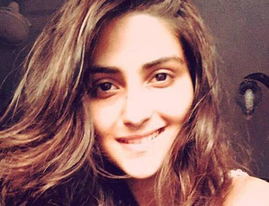 दादी नूतन की तरह नाम कमा पाएंगी प्रनूतन? रिलीज हुई पहली फिल्म