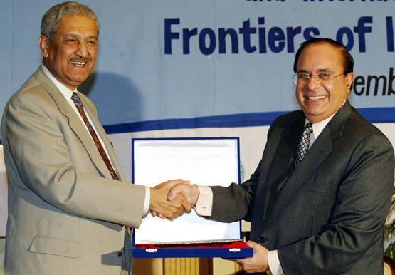 पाकिस्तान का परमाणु बम बनाने वाला 'भारतीय'