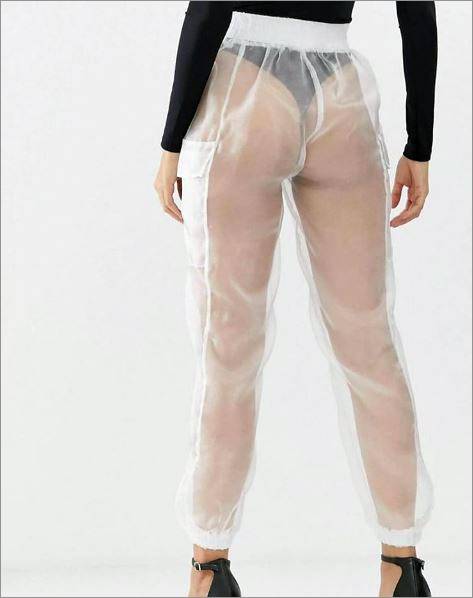 क्यों खास बन गया ये ट्राउजर? सोशल मीडिया पर हो रही जमकर चर्चा