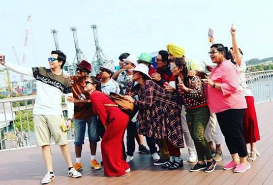 Photos: सिंगापुर में तारक मेहता की टीम, यूं कर रही मस्ती