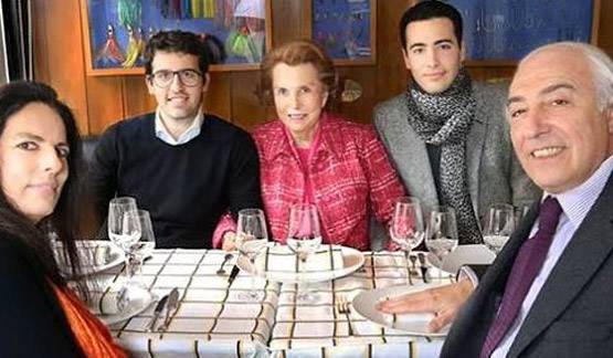 दुनिया की सबसे अमीर महिला, 35,89,40,16,00,000 रुपये है संपत्ति