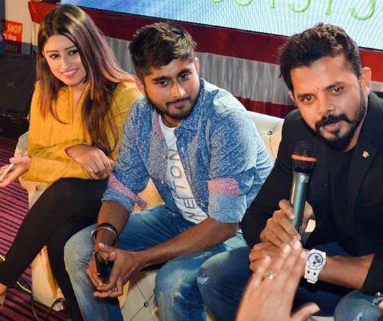 क्या टूट गई बिग बॉस कंटेस्टेंट दीपक ठाकुर-सोमी खान की दोस्ती?