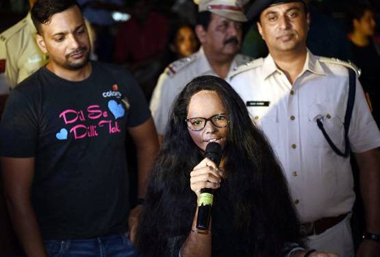 एसिड अटैक सर्वाइवर लक्ष्मी, जिसकी कहानी सुनकर रो पड़ी थीं दीपिका