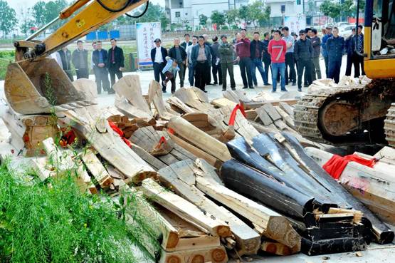 हिंदुओं की तरह अंतिम संस्कार करने को क्यों मजबूर चीनी मुसलमान?