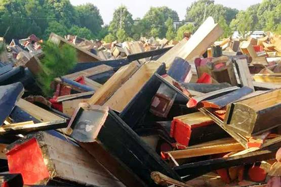 हिंदुओं की तरह अंतिम संस्कार करने को क्यों मजबूर चीनी मुसलमान?