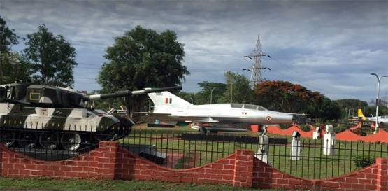 सेना में जाना चाहते हैं? तो मौका देंगे ये 14 डिफेंस इंस्टीट्यूट