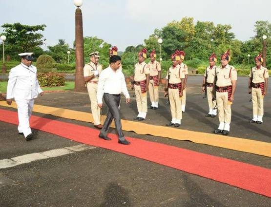 रात 2 बजे गोवा के CM बने सावंत: कैसे कार्यकर्ता से पहुंच गए टॉप पर