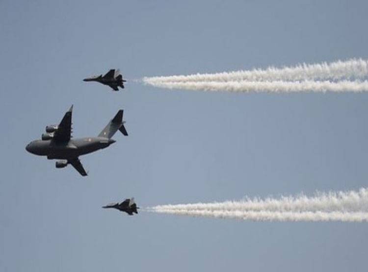 फिर क्रैश हुआ MIG 21, जानिए क्यों भारत के लिए उड़ता ताबूत हैं मिग