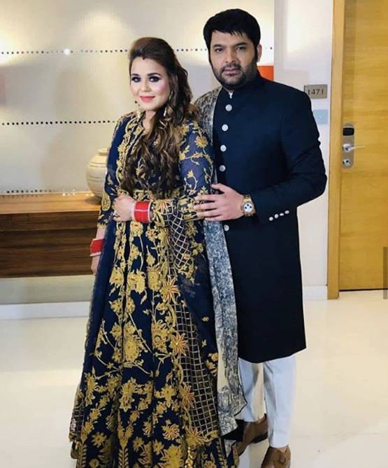 द कपिल शर्मा शो: कॉमेडियन की प्री बर्थडे बैश, स्पेशल है केक