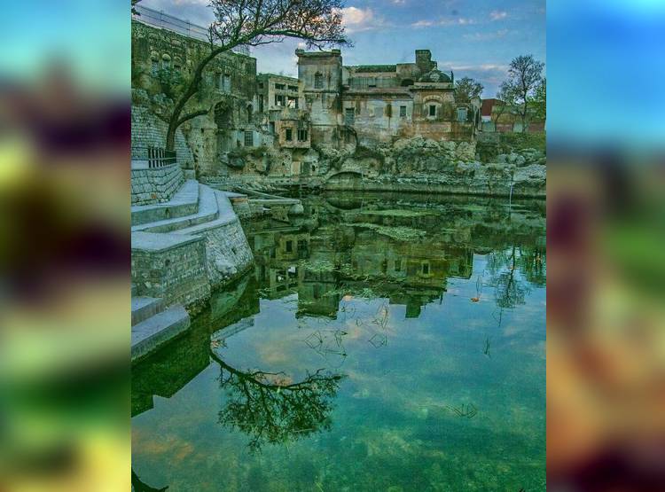 ब‍िना भारतीयों के मनेगी PAK के कटासराज मंद‍िर में महाशिवरात्रि