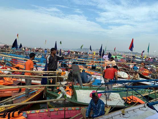 50 दिनों में 25 करोड़ श्रद्धालुओं ने लगाई डुबकी, कुंभ में बना रिकॉर्ड