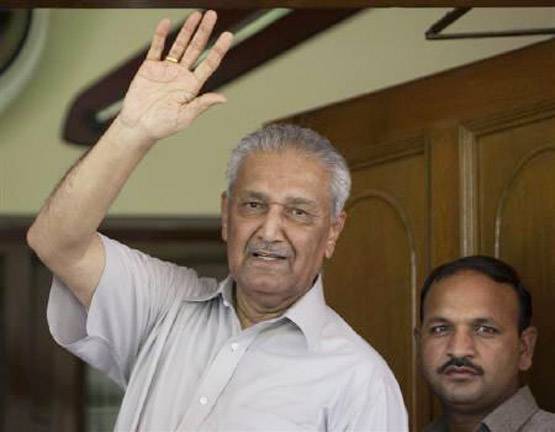 पाकिस्तान का परमाणु बम बनाने वाला 'भारतीय'