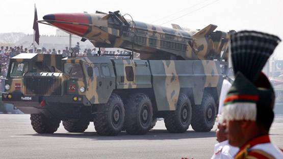 आखिर पाकिस्तान ने कैसे बनाया परमाणु बम?