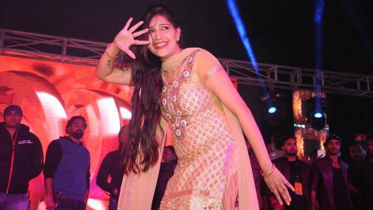 कभी 3100 रुपये में सपना चौधरी करती थीं प्रोग्राम, आज इतनी है फीस