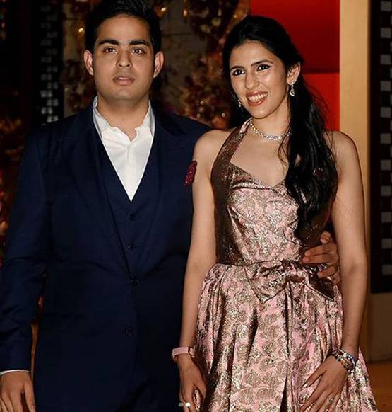 आकाश अंबानी और श्लोका मेहता की शादी से पहले हुई म्यूजिक नाइट