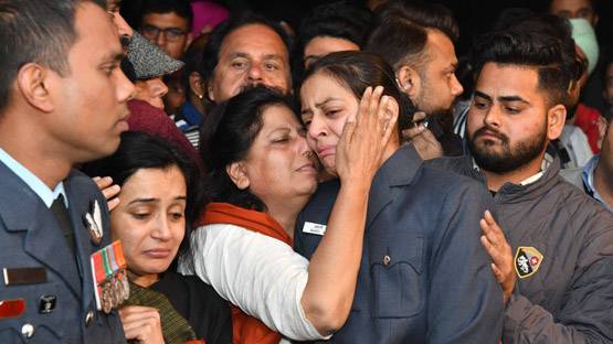 जब अभिनंदन के लिए मना रहे थे जश्न, इन शहीदों की हुई आखिरी विदाई