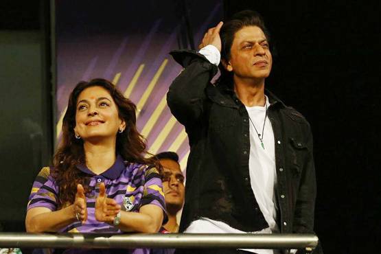 हार्दिक के हर छक्के पर टूट रहा था SRK का दिल, श्लोका मना रही थीं जश्न