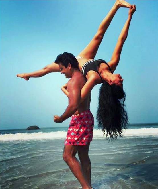 FIR की 'चंद्रमुखी चौटाला' का ब‍िकनी अवतार, देखें तस्वीरें