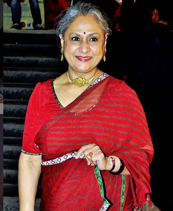 बर्थडे पर बेटी श्वेता नंदा संग डिनर डेट पर गईं जया बच्चन, Photos