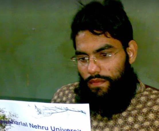 मौलवी ने पास की UPSC परीक्षा, फिर मदरसों पर दिया ये बड़ा संदेश