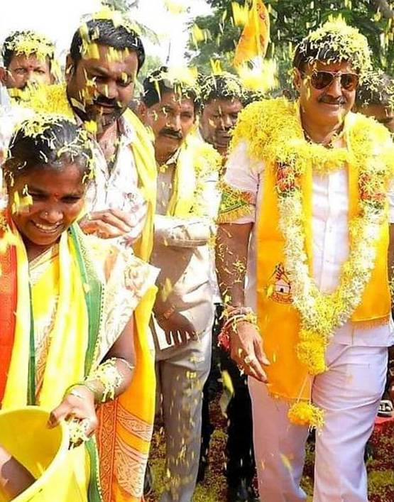 100 Cr की प्रॉपर्टी का मालिक है ये एक्टर MLA, चर्चा में बुरी हरकतें