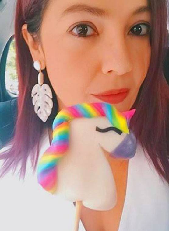 47 की उम्र में सेल्फीक्वीन हैं पूजा भट्ट, तस्वीरों में देखें लुक