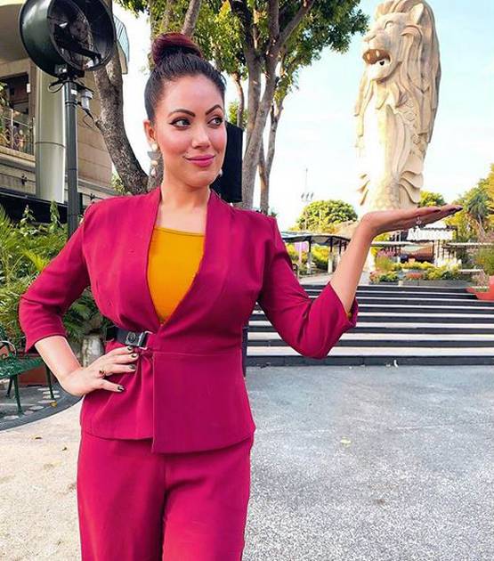 जब तारक मेहता की बबीता को मिलते हैं अश्लील मैसेज, ऐसे सिखाती हैं सबक