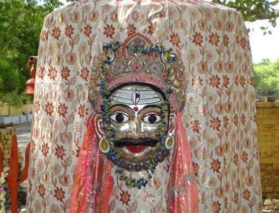 काल भैरव ने काट दिया था ब्रह्मा का 5वां सिर, ऐसे बने काशी के कोतवाल