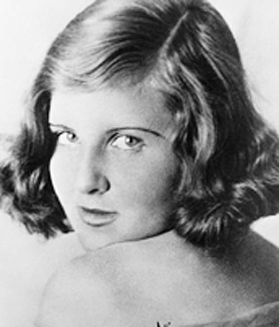 हिटलर की वो गलफ्रेंड, जिससे की शादी और फिर साथ में किया सुसाइड