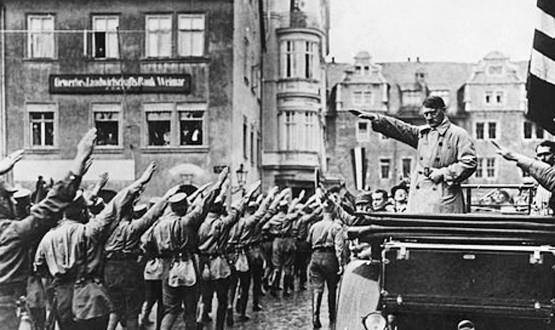 हिटलर की वो गलफ्रेंड, जिससे की शादी और फिर साथ में किया सुसाइड