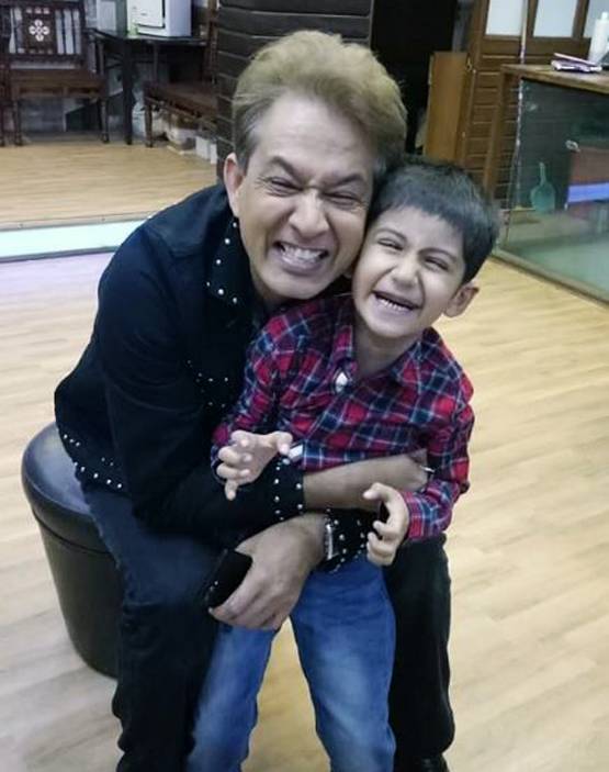 प्रेसिडेंट हाउस में जन्मे थे जावेद हबीब, दादा काटते थे नेहरू के बाल