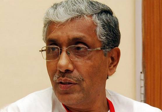 देश के वो CM और PM, जो सबसे ज्यादा समय तक कुर्सी पर रहे काबिज