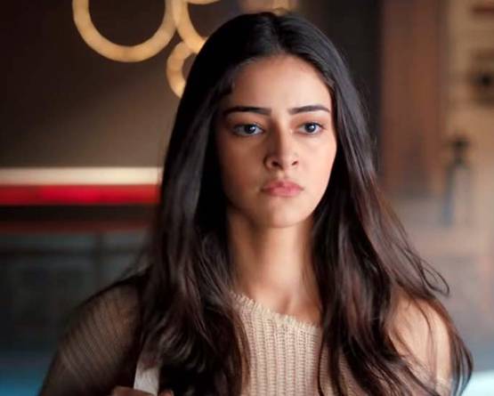 करण जौहर के कॉलेज का नया बैच, अनन्या पांडे को देखा क्या?