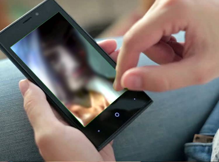 कॉलगर्ल के चक्कर में टीचर को फंसाया, MMS बनाकर गैंग ने क‍िया ब्लैकमेल