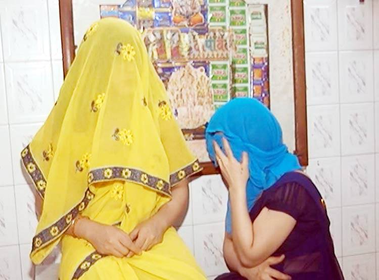 GB रोड के कोठों से पोलिंग बूथ तक की कहानी, रौंगटे खड़े कर देगी सच्चाई