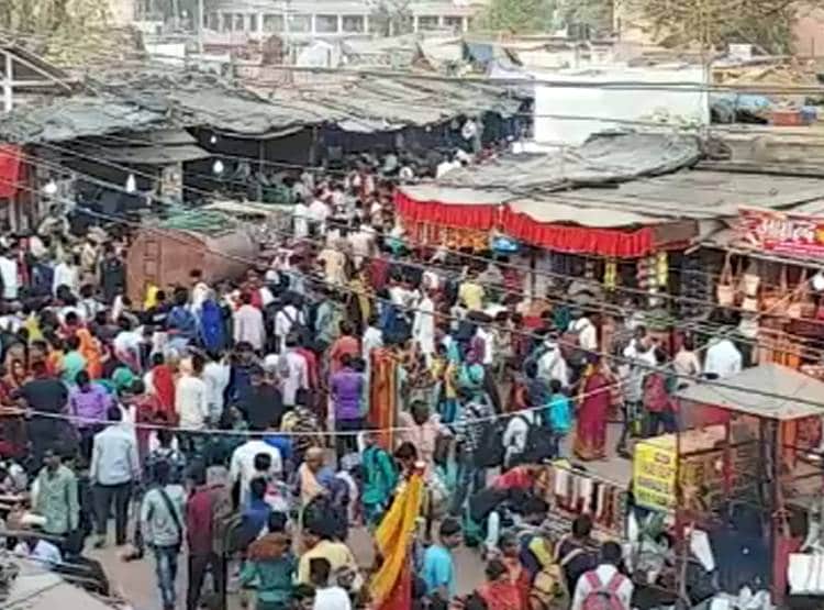 कंस ने ज‍िस कन्या को श‍िला पर पटका, कैलादेवी के रूप में होती है उनकी पूजा